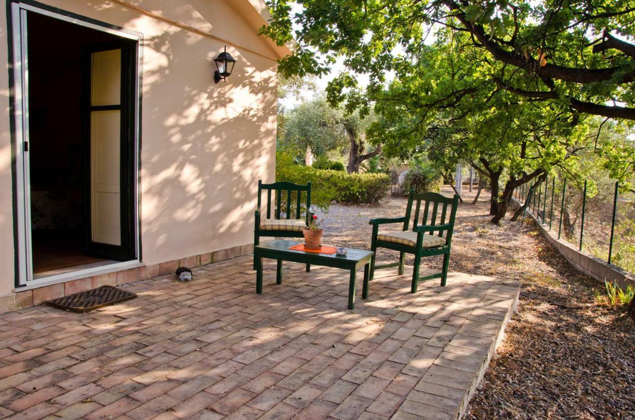 Pathirion B&B Rossano Buitenkant foto
